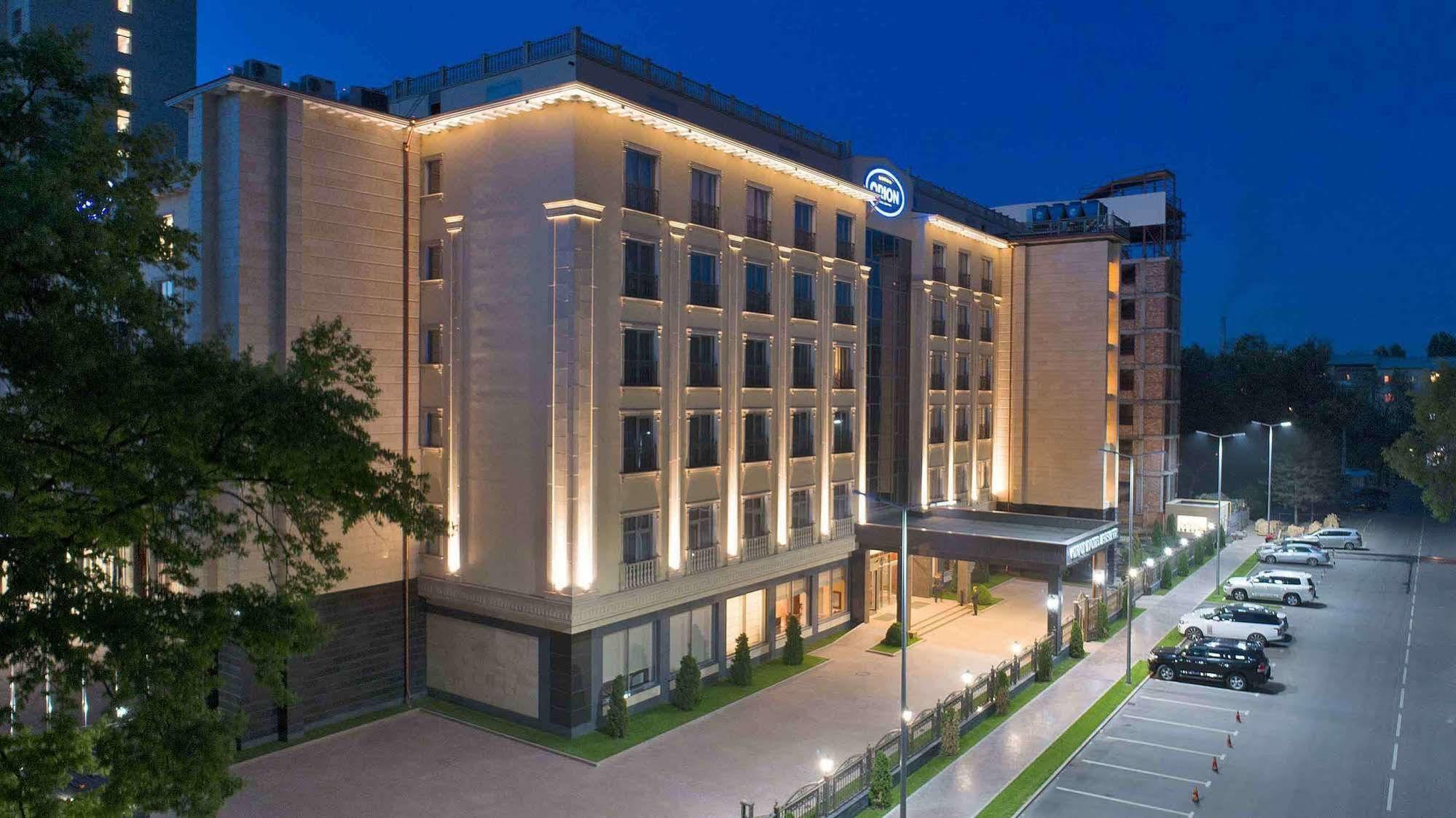 Отели кыргызстана. Гостиница Ореон Бишкек. Orion Hotel Bishkek 5*. БЦ Орион Бишкек. Хаятт Бишкек.